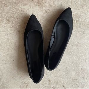 OPEN TO OFFERS - NWOT - Forever 21 black flats